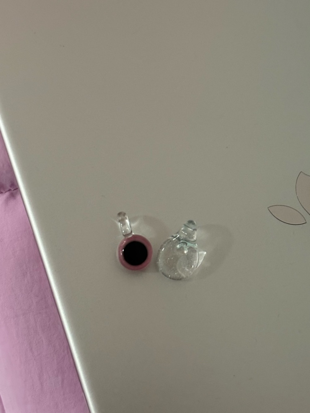 2 Struggle Glass Aura Pendant